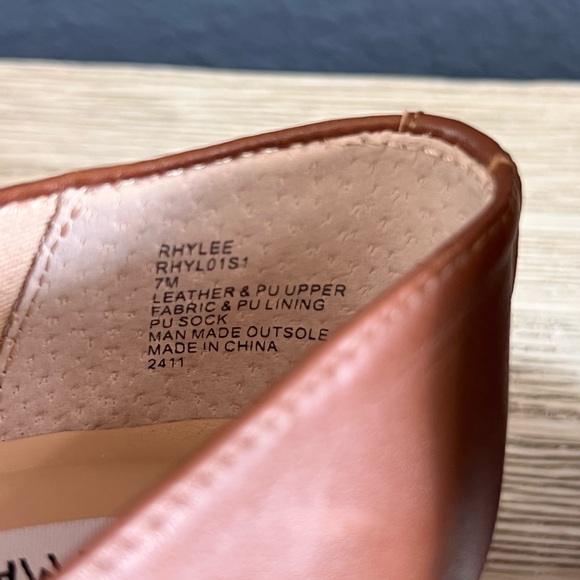 Steve Madden Brown and Black Platform Heels - Picture 7 of 7